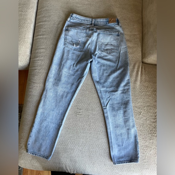 American Eagle Size 4 Straight Mom Jeans - Picture 5 of 7